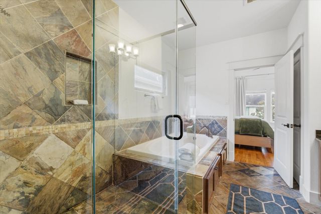 4011 Feagan Street, Houston, TX 77007