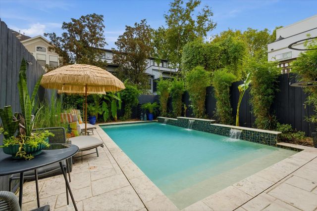 4011 Feagan Street, Houston, TX 77007