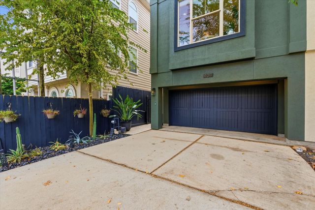 4011 Feagan Street, Houston, TX 77007