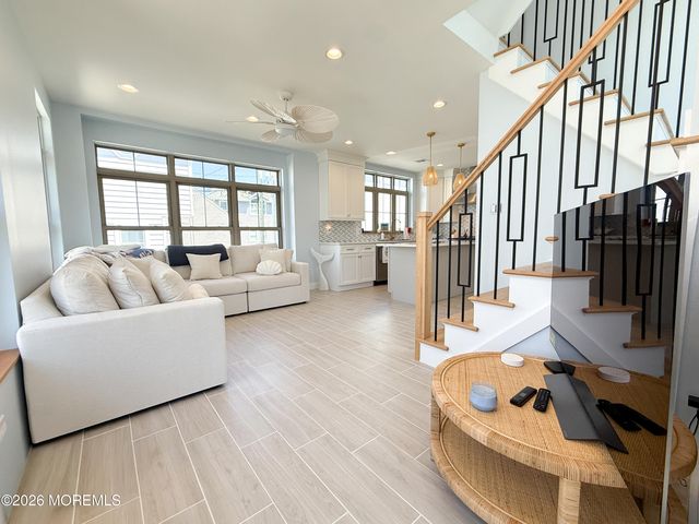17 E Channel Way, Lavallette, NJ 08735