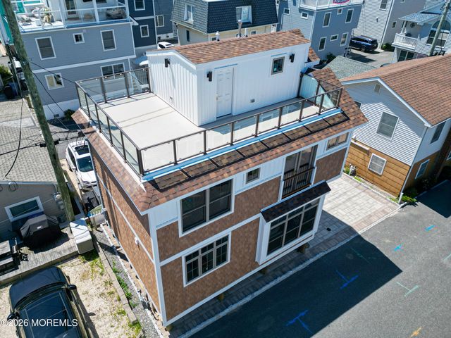 17 E Channel Way, Lavallette, NJ 08735