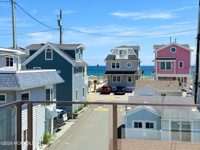 17 E Channel Way, Lavallette, NJ 08735