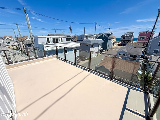 17 E Channel Way, Lavallette, NJ 08735