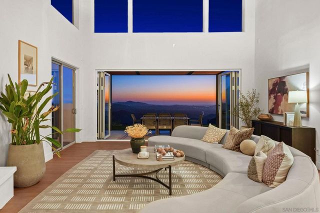 15711 Salida Del Sol, Ramona, CA 92065