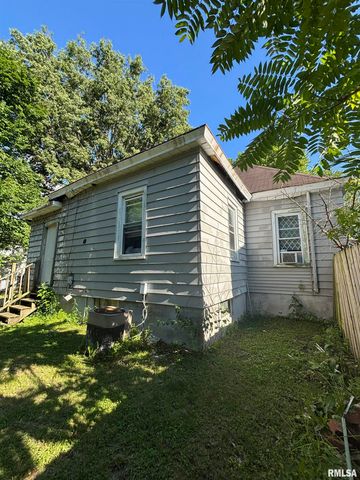 413 E MAYWOOD Avenue, Peoria, IL 61603