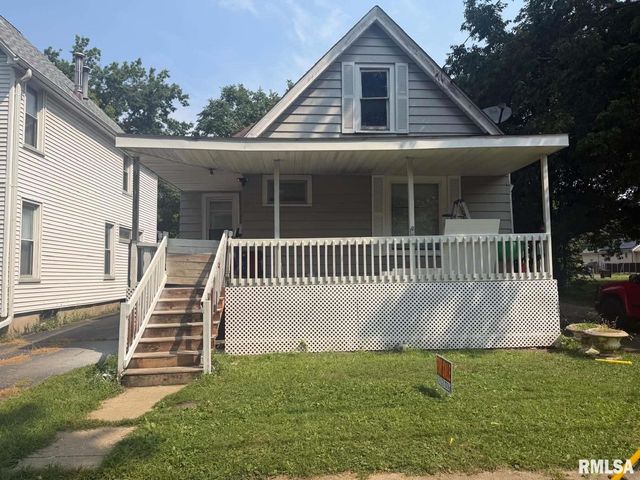 413 E MAYWOOD Avenue, Peoria, IL 61603