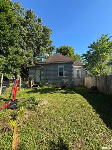 413 E MAYWOOD Avenue, Peoria, IL 61603