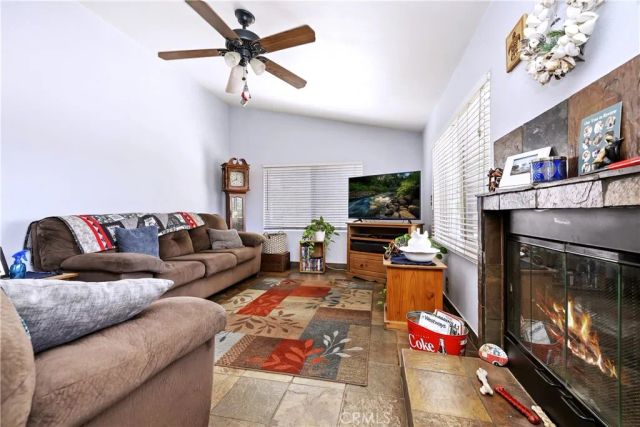 37565 Purdue, Temecula, CA 92592