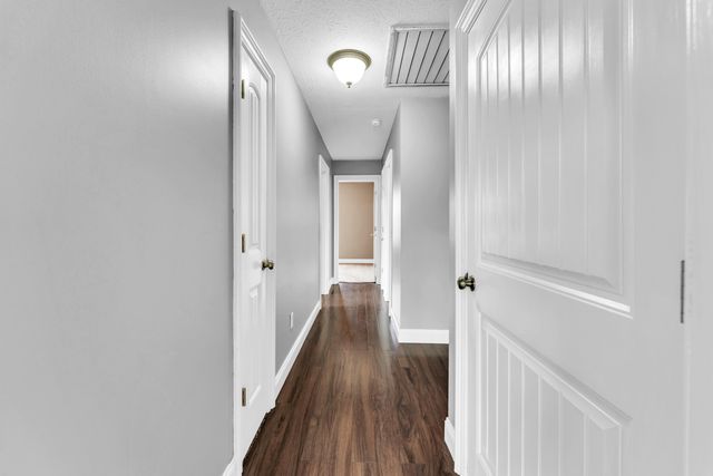 2788 W Roxbury Street, Springfield, MO 65807