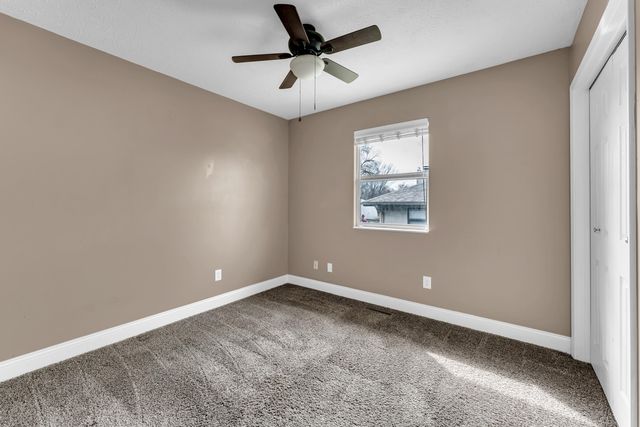 2788 W Roxbury Street, Springfield, MO 65807