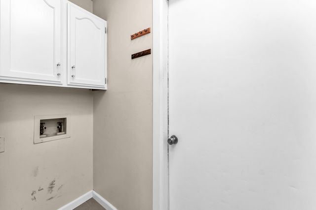 2788 W Roxbury Street, Springfield, MO 65807