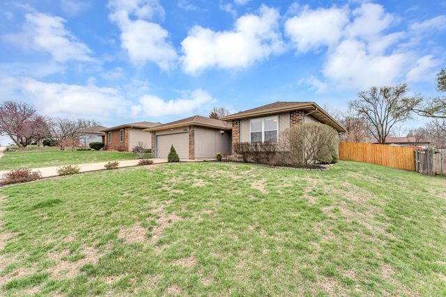 2788 W Roxbury Street, Springfield, MO 65807