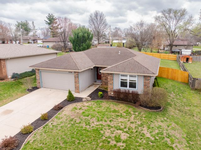2788 W Roxbury Street, Springfield, MO 65807