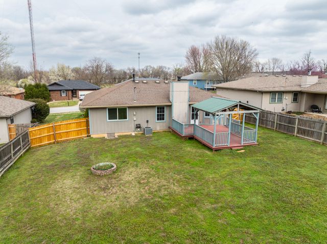 2788 W Roxbury Street, Springfield, MO 65807