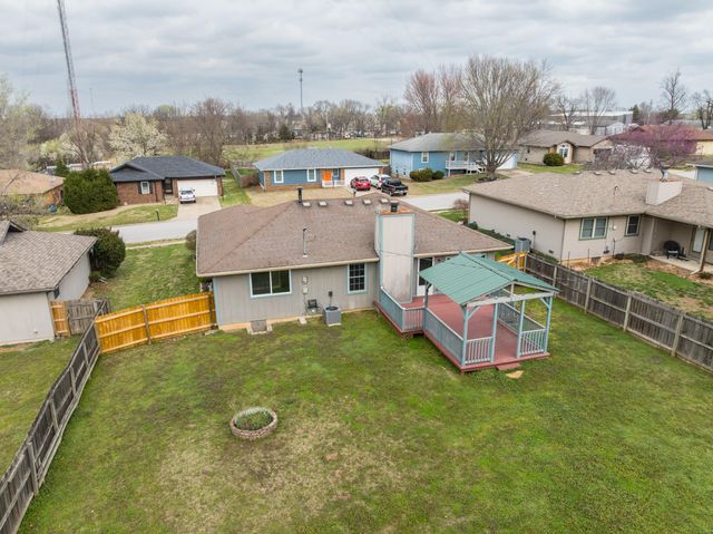 2788 W Roxbury Street, Springfield, MO 65807