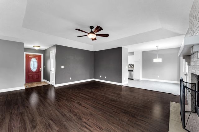 2788 W Roxbury Street, Springfield, MO 65807