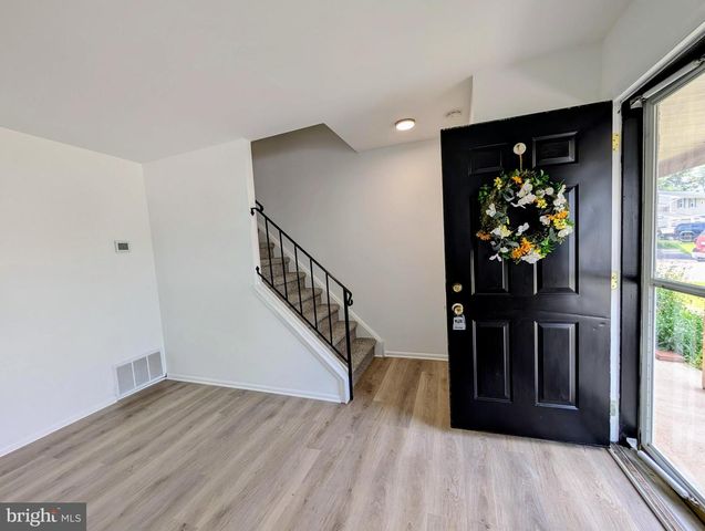 39 ESSEX CT, Quakertown, PA 18951