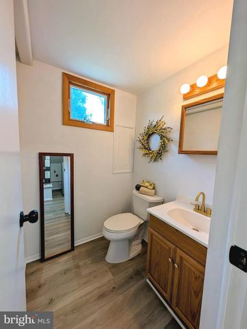 39 ESSEX CT, Quakertown, PA 18951
