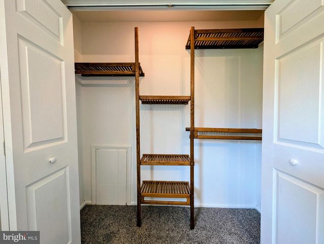 39 ESSEX CT, Quakertown, PA 18951