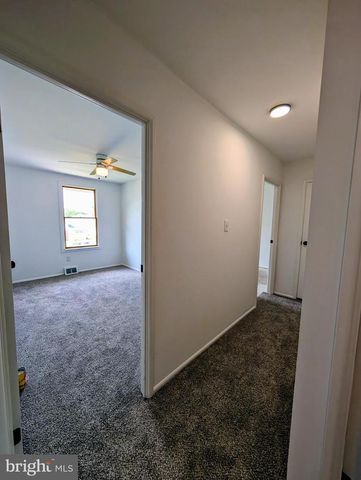 39 ESSEX CT, Quakertown, PA 18951
