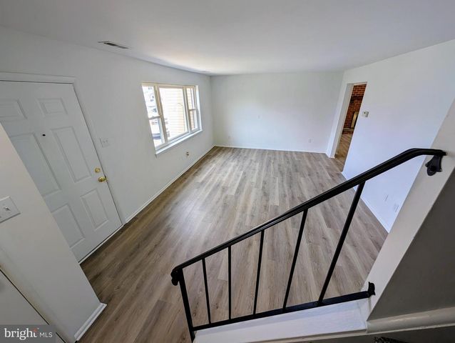 39 ESSEX CT, Quakertown, PA 18951