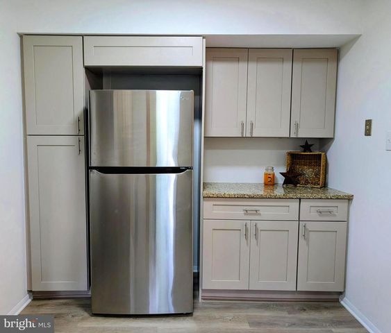 39 ESSEX CT, Quakertown, PA 18951