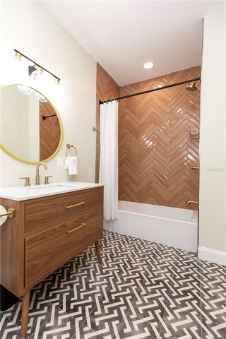 145 93RD AVENUE, Treasure Island, FL 33706