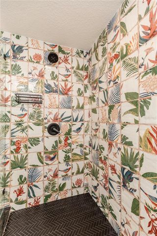 145 93RD AVENUE, Treasure Island, FL 33706