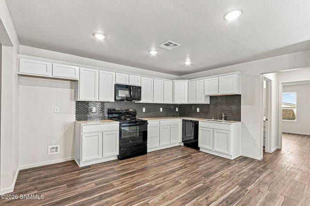 5549 Sierra Verde Place, Las Cruces, NM 88012