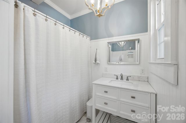 105 S Maple Street, Dallas, NC 28034