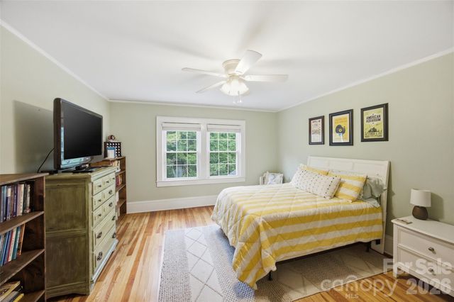 105 S Maple Street, Dallas, NC 28034