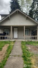 906 SW Mayer, Winlock, WA 98596