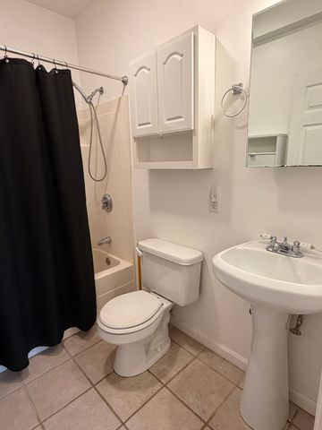 5 Pond St 2, Ayer, MA 01432