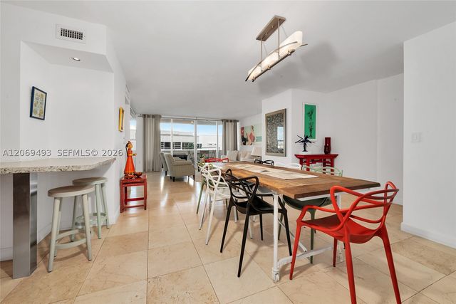11 Island Ave 906, Miami Beach, FL 33139