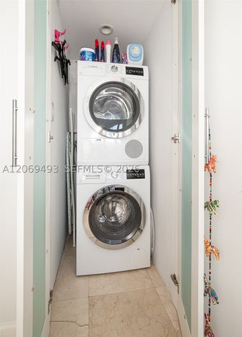 11 Island Ave 906, Miami Beach, FL 33139