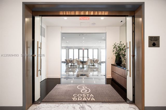 11 Island Ave 906, Miami Beach, FL 33139