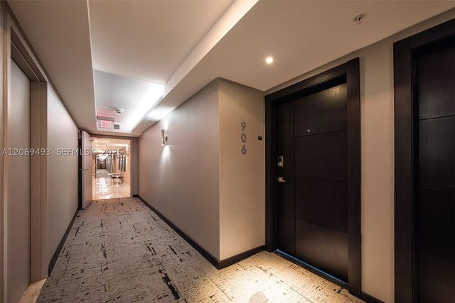 11 Island Ave 906, Miami Beach, FL 33139