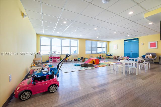 11 Island Ave 906, Miami Beach, FL 33139