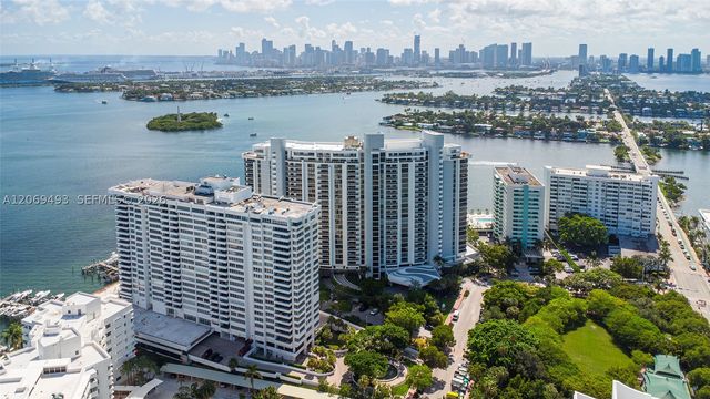 11 Island Ave 906, Miami Beach, FL 33139