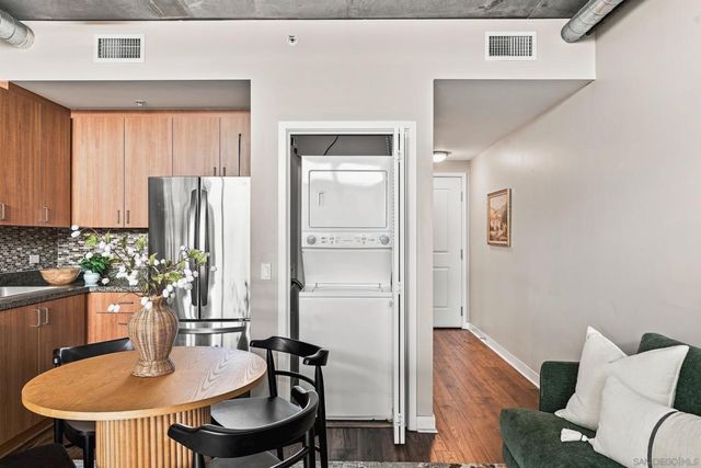 1080 Park Blvd 708, San Diego, CA 92101