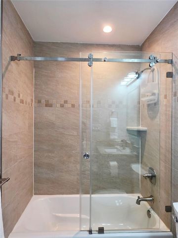 3435 OVERLOOK DRIVE NE, St Petersburg, FL 33703