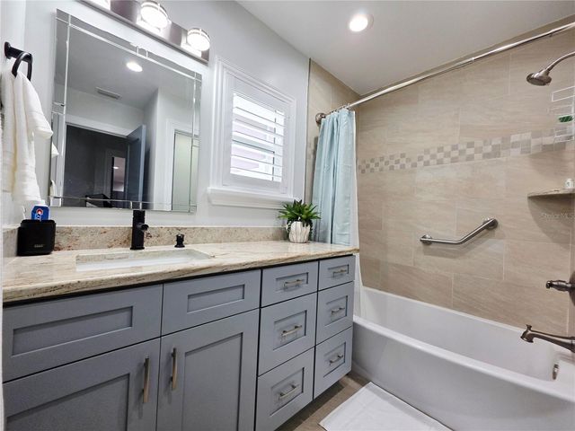 3435 OVERLOOK DRIVE NE, St Petersburg, FL 33703