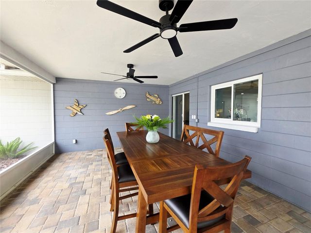 3435 OVERLOOK DRIVE NE, St Petersburg, FL 33703