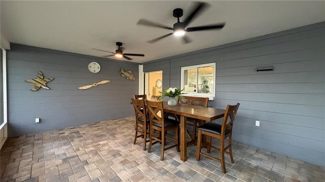 3435 OVERLOOK DRIVE NE, St Petersburg, FL 33703