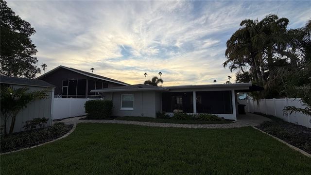 3435 OVERLOOK DRIVE NE, St Petersburg, FL 33703