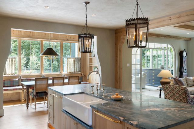 20465 Linwood Road, Excelsior, MN 55331