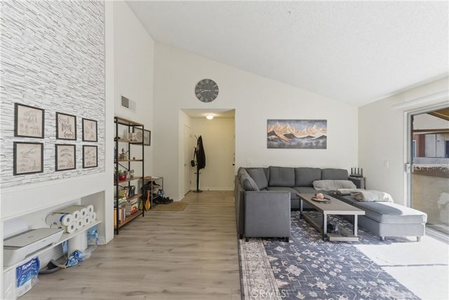 15425 Sherman Way 240, Van Nuys, CA 91406