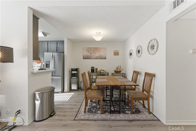15425 Sherman Way 240, Van Nuys, CA 91406