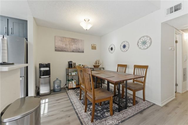 15425 Sherman Way 240, Van Nuys, CA 91406