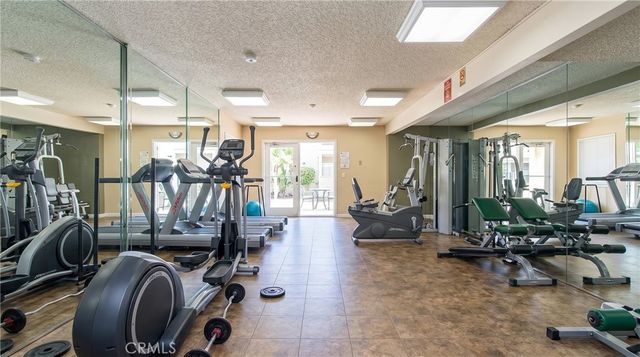 15425 Sherman Way 240, Van Nuys, CA 91406